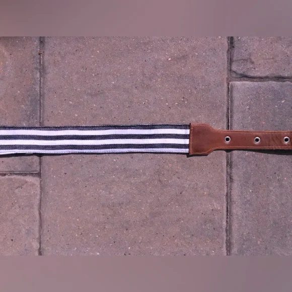 Gorgeous Crossbody Strap - Picture 9 of 14